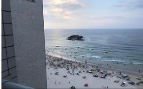Ap frente ao mar